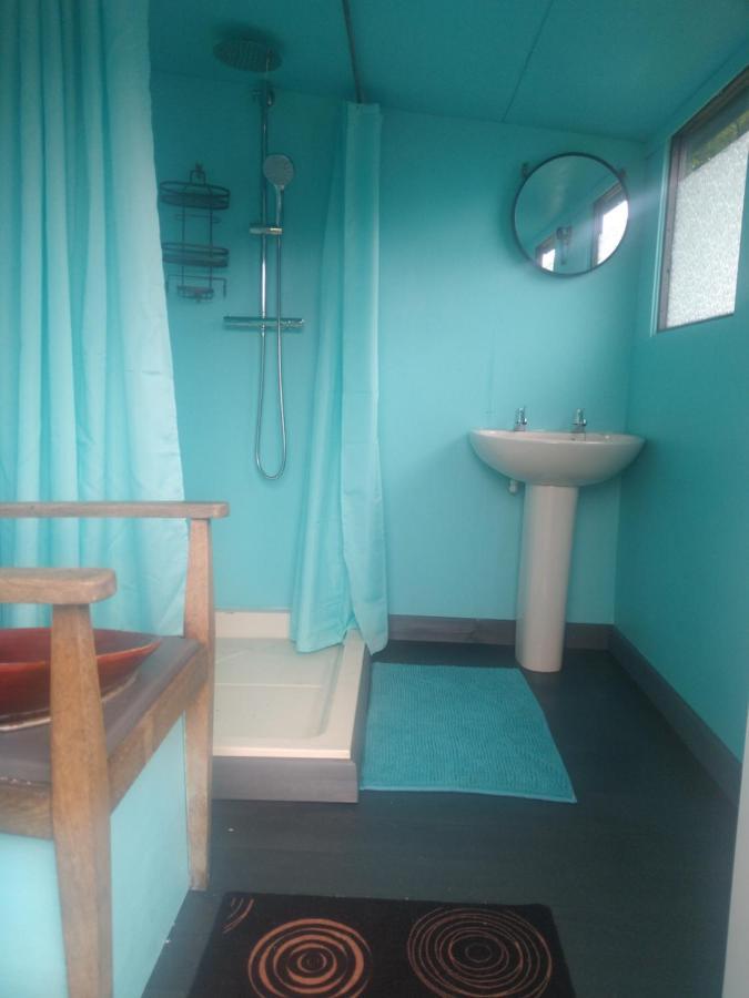 Blackberry Patch Hotel Pontyates Luaran gambar